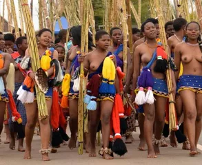 mujeres africanas desnudas